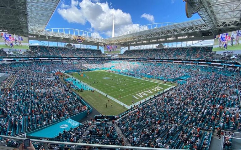 奥格斯堡成,凯恩德甲头,号进球克星,万博manbetx体育平台,万博体育官网,万博体育app下载,ManBetX,SPORTS